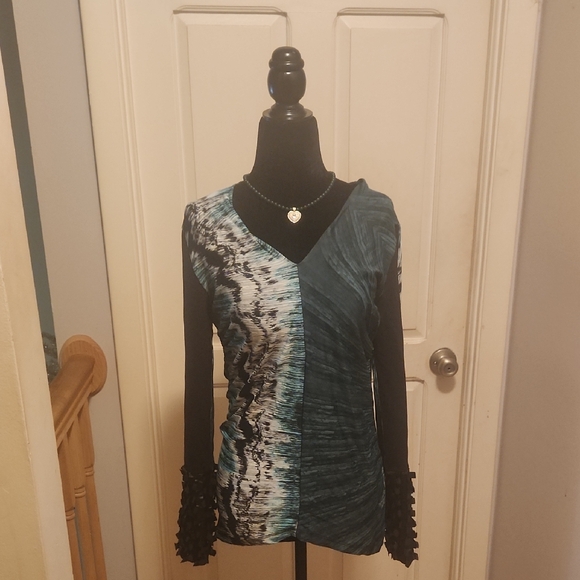 SAVE THE QUEEN TOP SIZE L - Picture 1 of 9